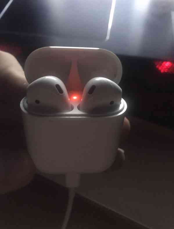 Airpods 2 - foto 4