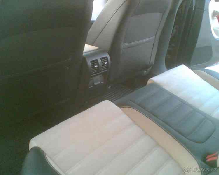 Volkswagen Passat 2,0 4x4,automat,kůže,černá metalíz - foto 16