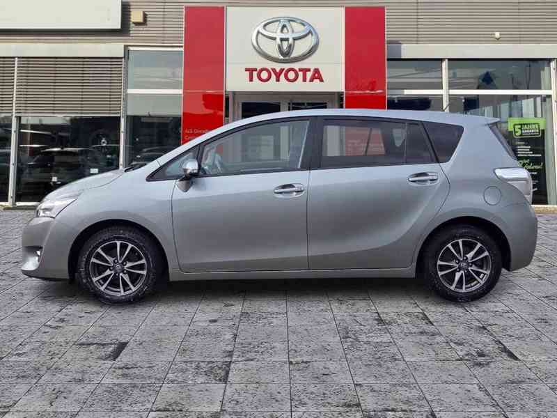 Toyota Verso 1.8i Life benzín 108kw - foto 12