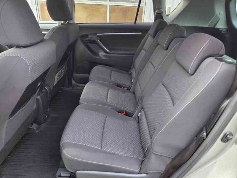 Toyota Verso 1.8i Life benzín 108kw - foto 5