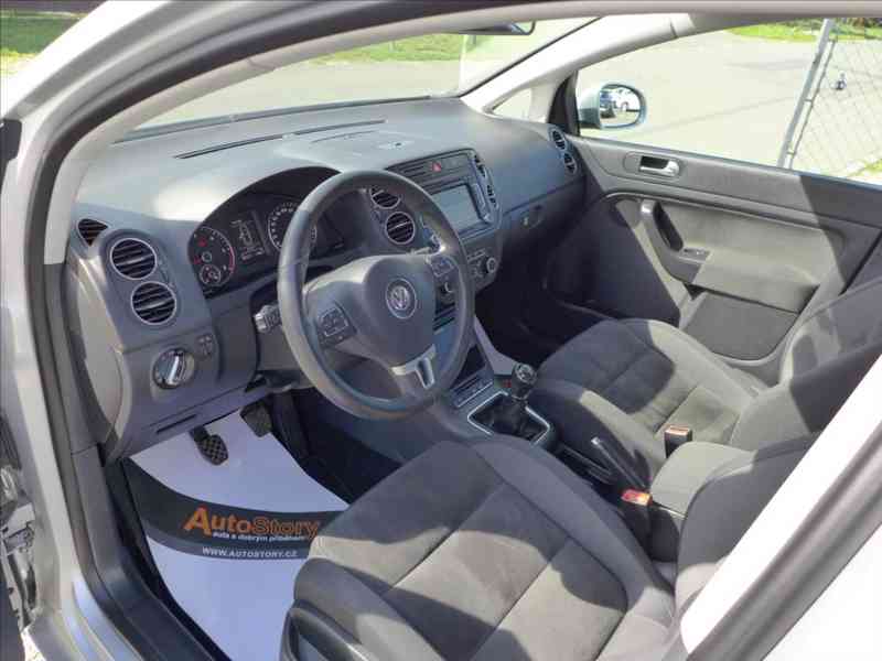 Volkswagen Golf Plus 1,6 TDi HIGHLINE, 1.MAJITEL - foto 5