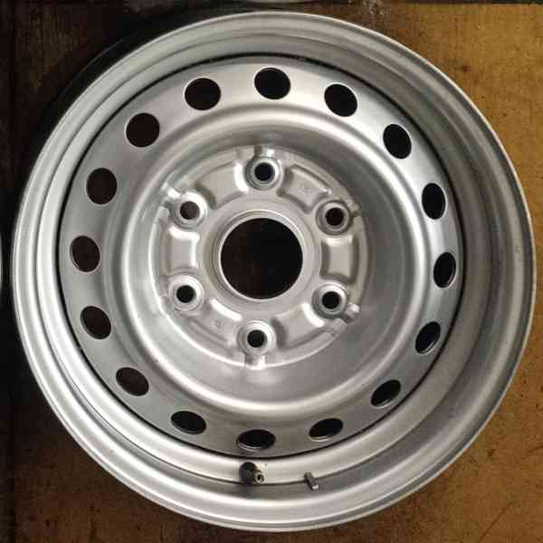 Disky TOYOTA Hiace Combi 5.5Jx15 6x139.7x67,1 ET29