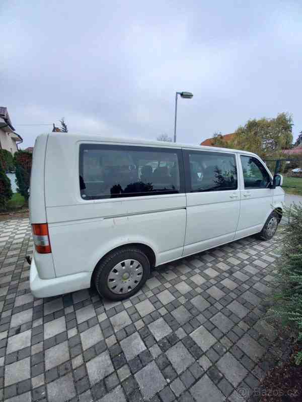 Volkswagen Caravelle 2,5   TDI 4x4 - foto 3