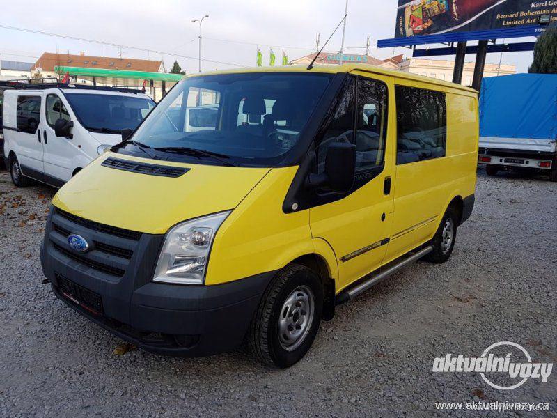 Prodej užitkového vozu Ford Transit