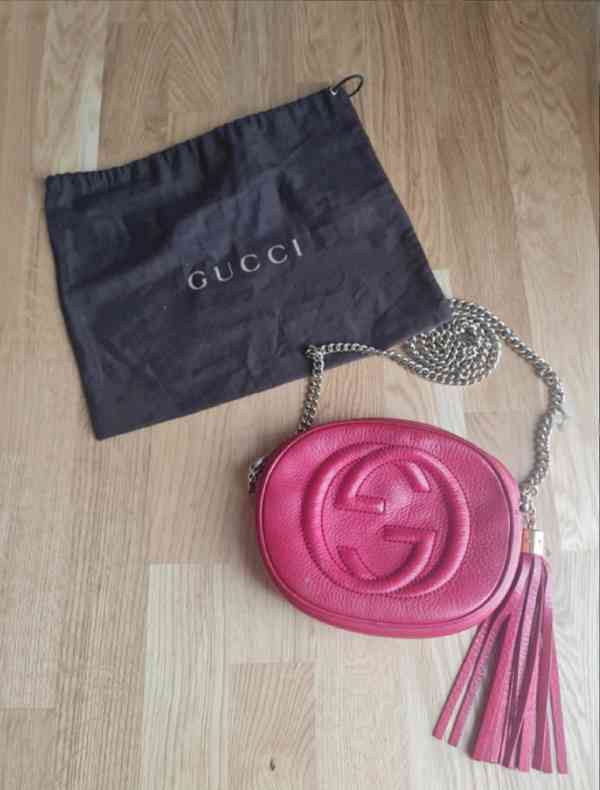 Červená kabelka Gucci - foto 1