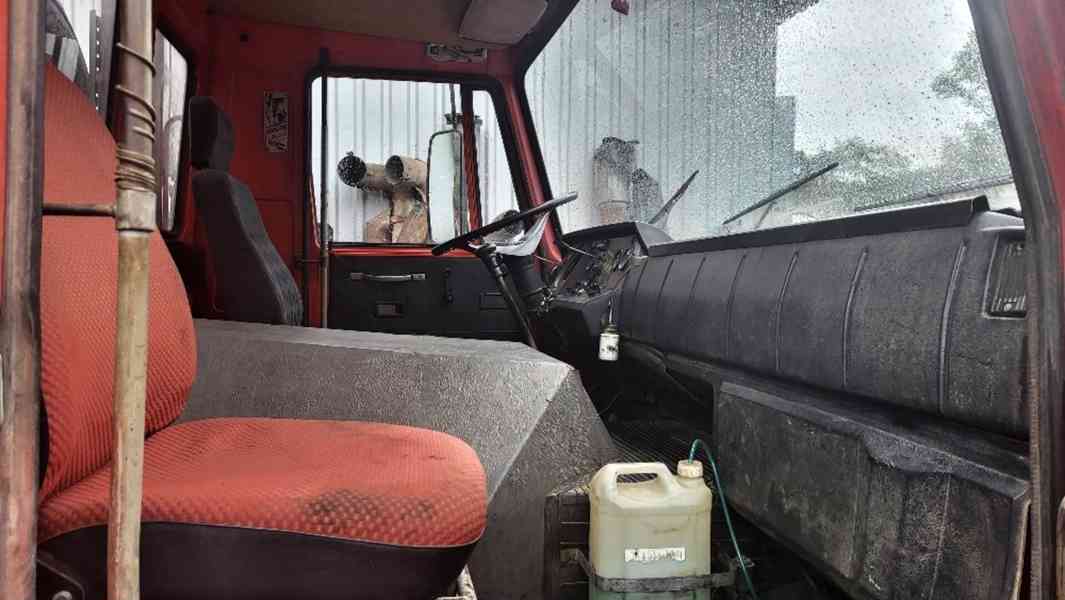 Kabina T815 T1 - foto 8