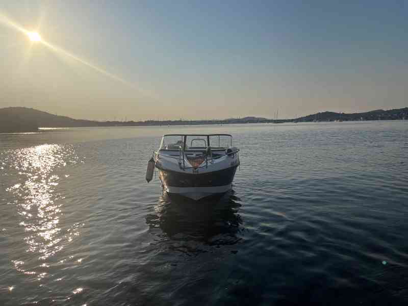 Použitá motor.loď Coaster 600 DCr.v.2023+motor+vlek - foto 2