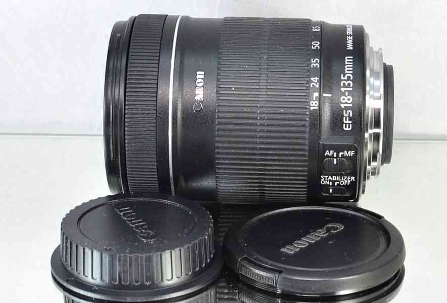 Canon EF-S 18-135mm f/3.5-5,6 IS **APS-C  - foto 3