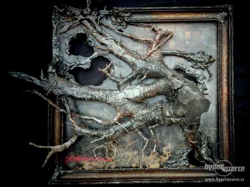 Jedinečný obraz - plastika Roots - Zoda Mikalazoda. - foto 3