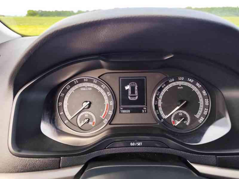 Škoda Karoq 1.6TDI 85kw 195020km - foto 8