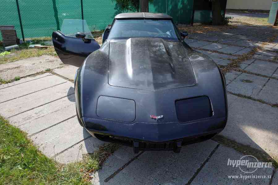 Chevrolet Corvette C3 1979, 5.7, automat - foto 25