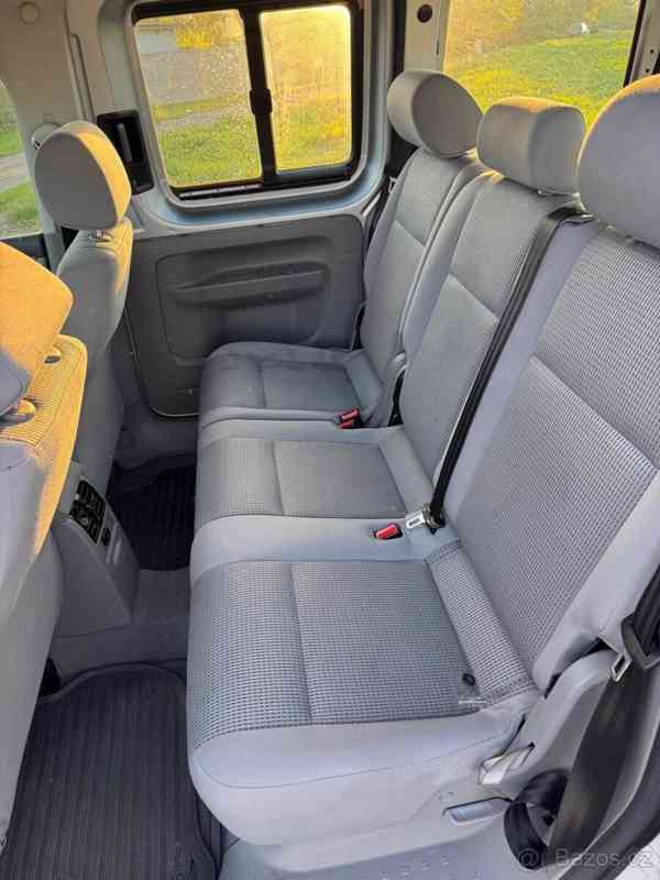 Volkswagen Caddy 1,9   TDI 77kw 7 Míst - foto 7