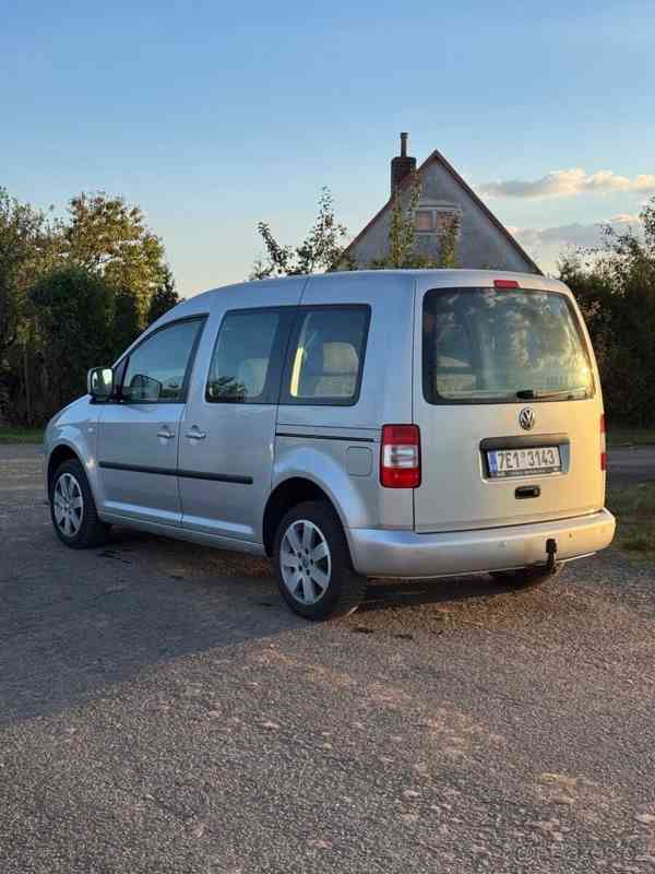 Volkswagen Caddy 1,9   TDI 77kw 7 Míst - foto 5