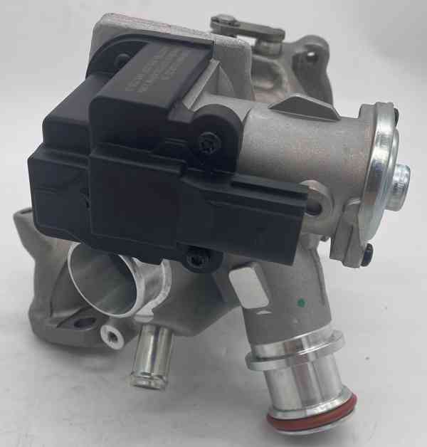 Repasované Turbodmychadlo 03F145701H 03F145701K - foto 3