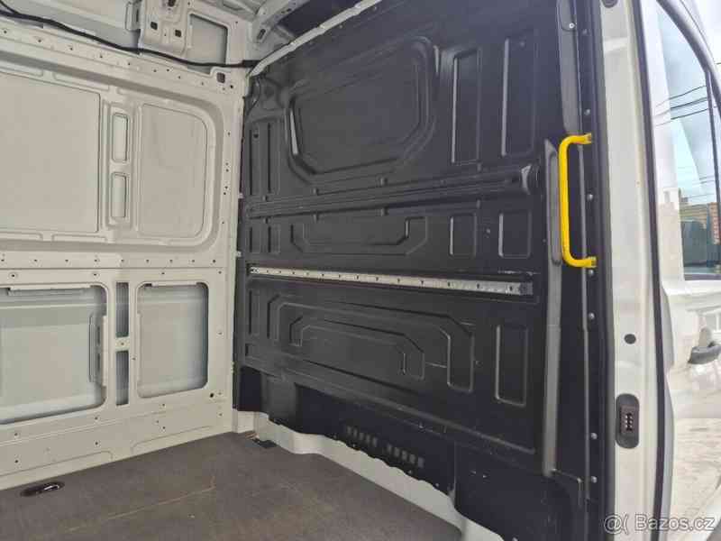 Ocelová dělící přepážka VW Crafter, MAN Tge - foto 1