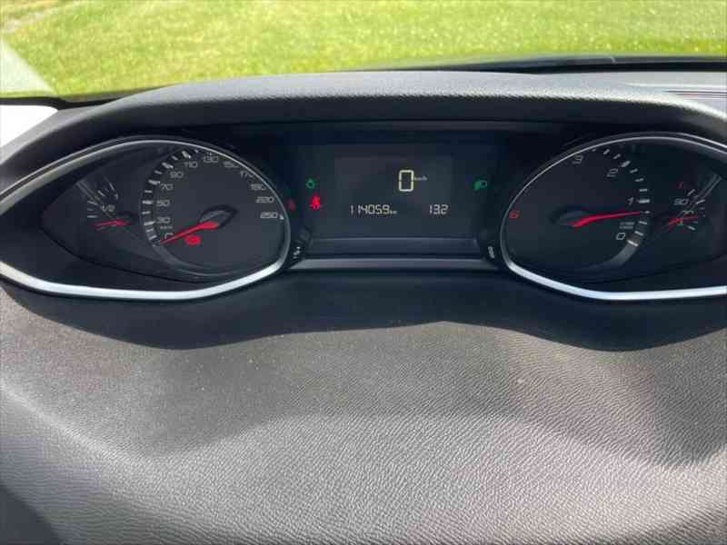 Peugeot 308 Blue HDi130 96kW, MAN 6 - foto 4