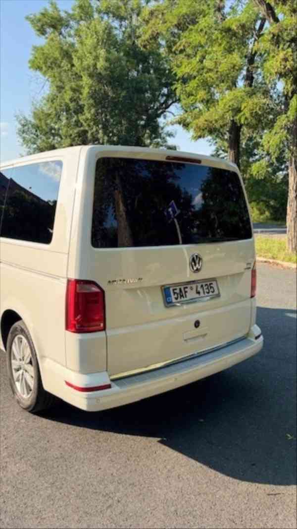 Volkswagen Multivan 2,0   Highline 2016 - foto 4