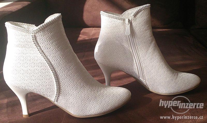 Novy Dámské svatební boty STELLA - bílé (vel. 37) - foto 2