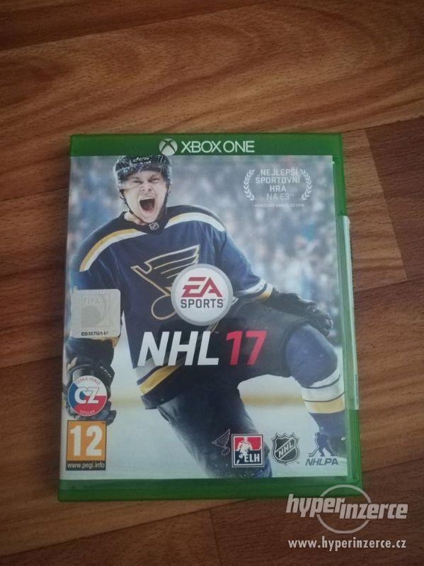 Xbox one 1TB Forza Limited Edition + NHL 17 - foto 6