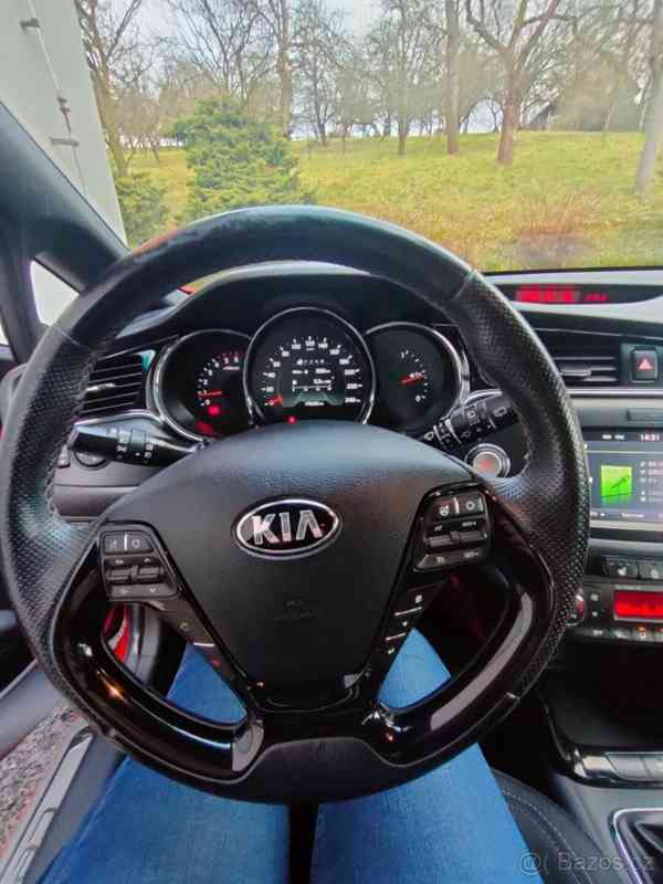 Kia Ceed 1,6   SW CDRi-GT-LINE - foto 16