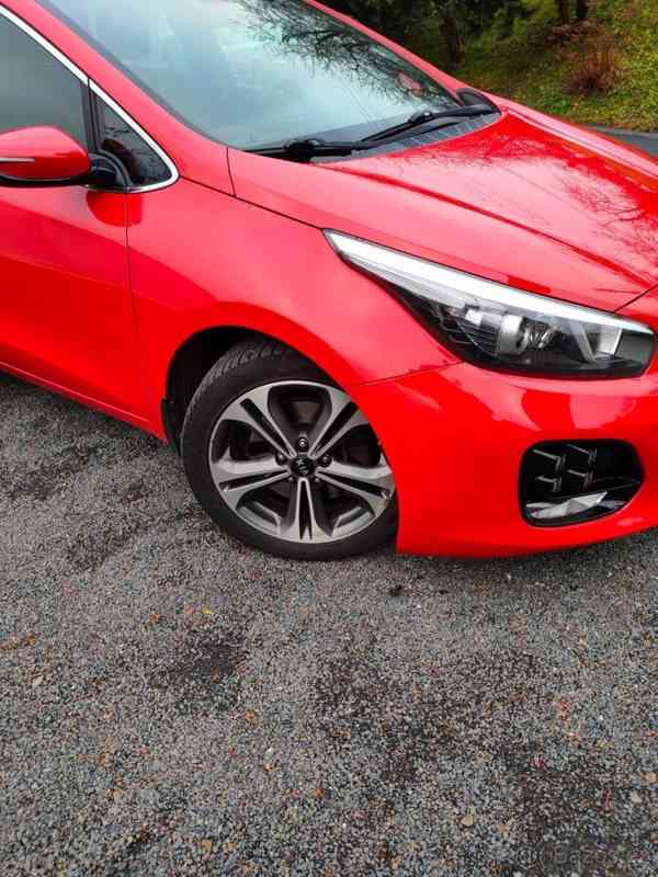 Kia Ceed 1,6   SW CDRi-GT-LINE - foto 8
