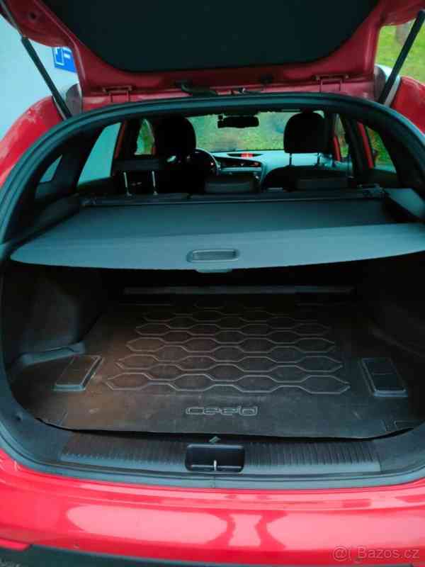 Kia Ceed 1,6   SW CDRi-GT-LINE - foto 15