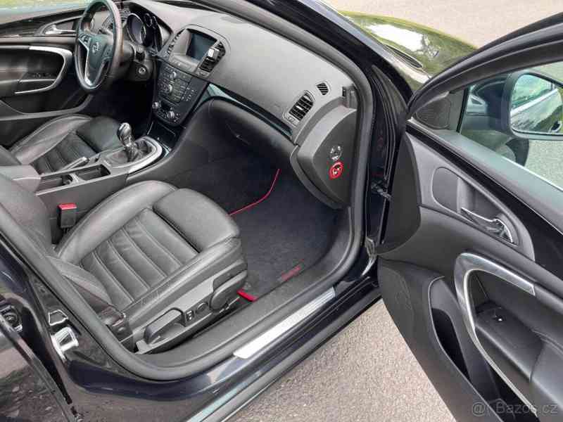 Opel Insignia 2,8 T 4x4 LPG R.V.2010 - foto 12