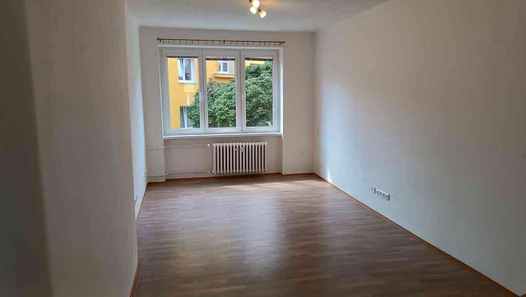  Pronájem bytu 2+1 52 m², Sokolov, Heyrovského  - foto 4