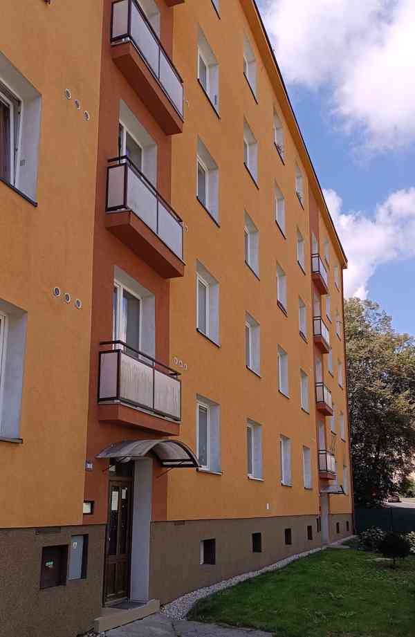  Pronájem bytu 2+1 52 m², Sokolov, Heyrovského  - foto 1