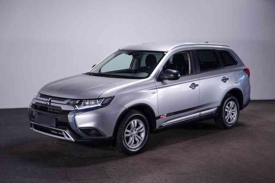 Mitsubishi Outlander 2.0i 4x2 benzín 110kw - foto 1