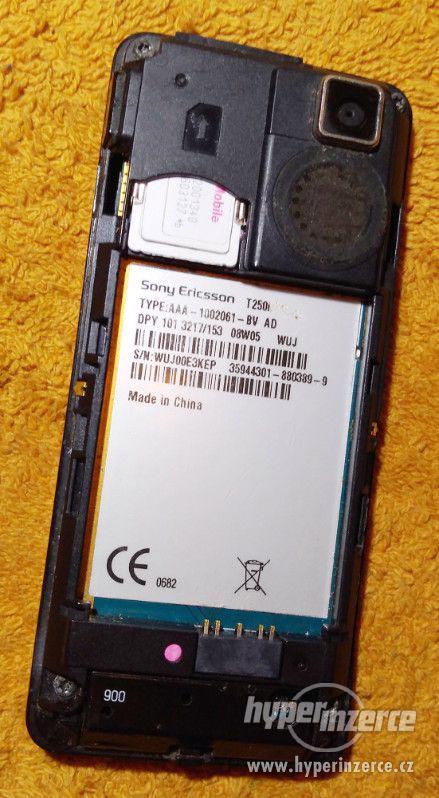 Sony Ericsson T250i + originál nabíječka!!! - foto 8