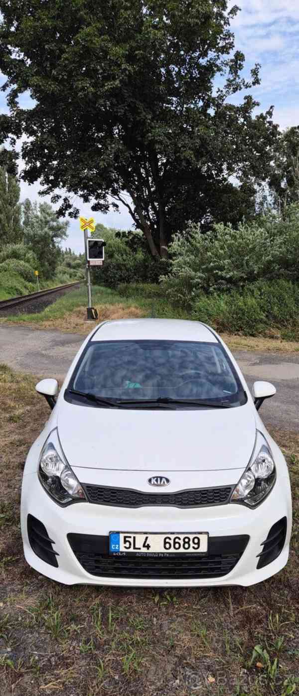 Kia Rio 1,2   CVVT, 62 kW, 1. majitelka, ČR - foto 12