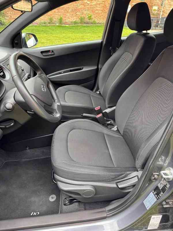 Hyundai i10 1,0 - foto 8