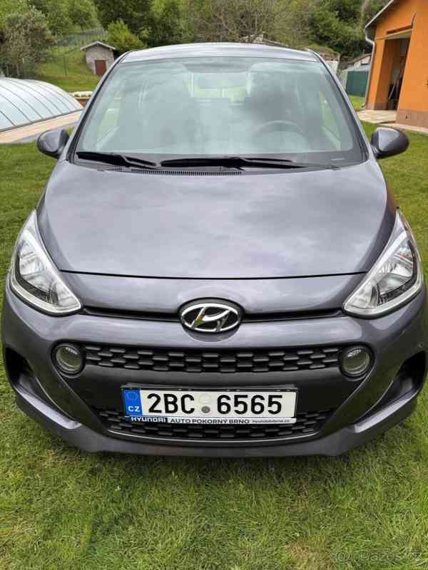 Hyundai i10 1,0 - foto 15