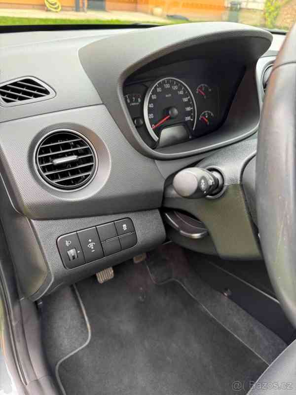 Hyundai i10 1,0 - foto 18