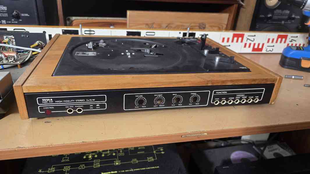 Tesla NZC 431 gramofon NEKOMPLETNÍ, ZESILOVAČ FUNKČNÍ - foto 2