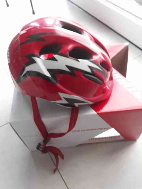 Dětská helma na kolo Specialized - foto 2