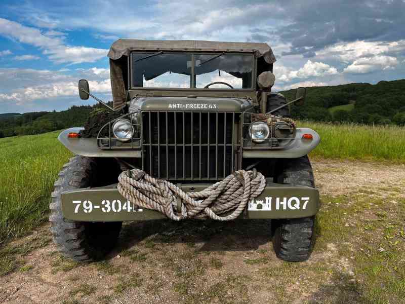 Dodge WC 51  US Army 1943 benzín 62kw - foto 3