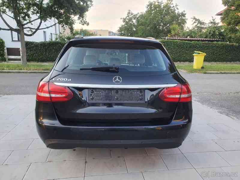 Mercedes-Benz Třídy C 2,0   200CDI - foto 14
