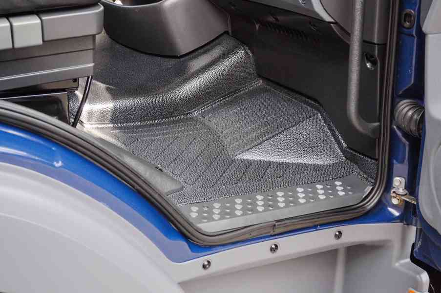 MERCEDES-BENZ ATEGO 1222 - NOVÝ HÁKOVÝ NOSIČ KONTEJNERŮ - foto 42