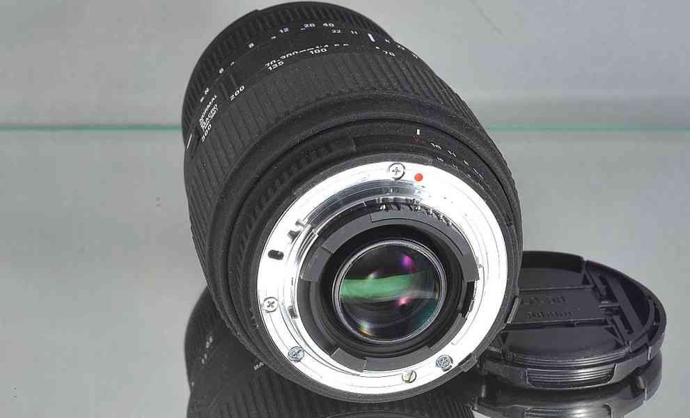 pro Nikon - Sigma DG 70-300mm 1:4-5.6 MACRO **FX - foto 5