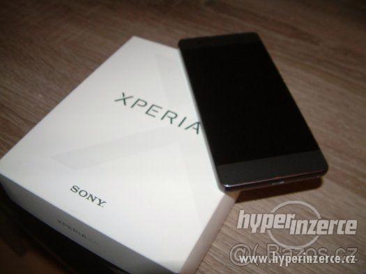 Sony Xperia XA - foto 2