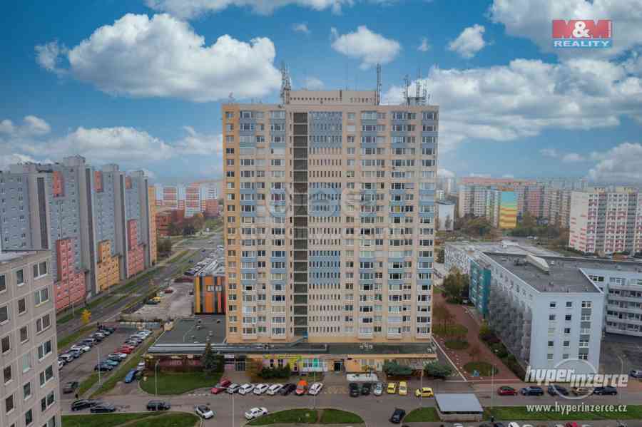 Prodej 5 obchodních jednotek, 192 m?, Praha 8, ul. Olštýnská - foto 1