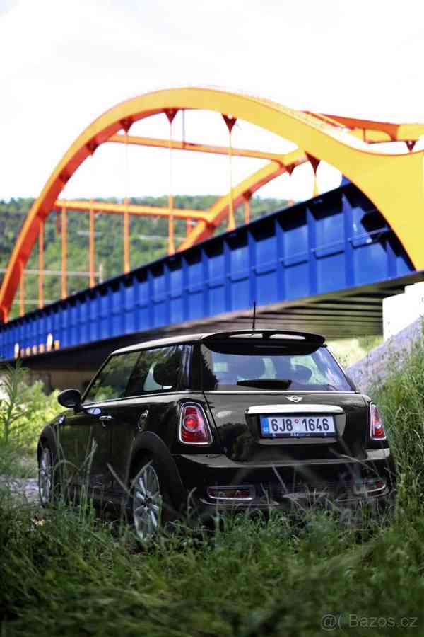 Mini Cooper S 135kW R56 po faceliftu - foto 3