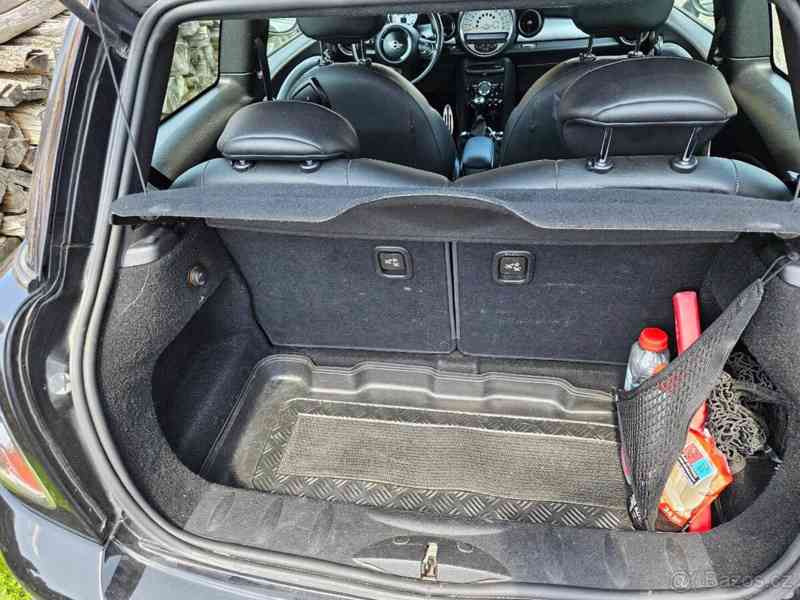 Mini Cooper S 135kW R56 po faceliftu - foto 14