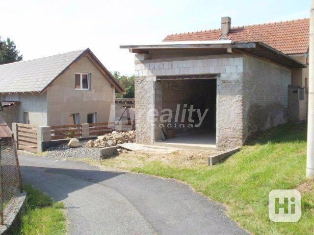 Prodej rodinný dům 5+kk po rekonstrukci, v obci Miletín, okres Kutná Hora - foto 3