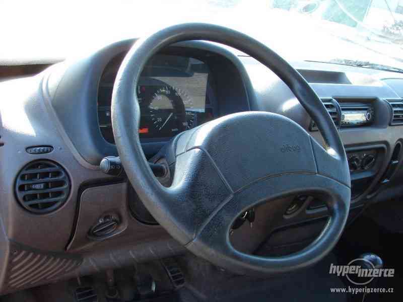Opel Movano 2.8 DTI (9 MÍST) - foto 5