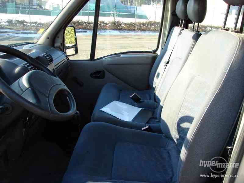 Opel Movano 2.8 DTI (9 MÍST) - foto 10