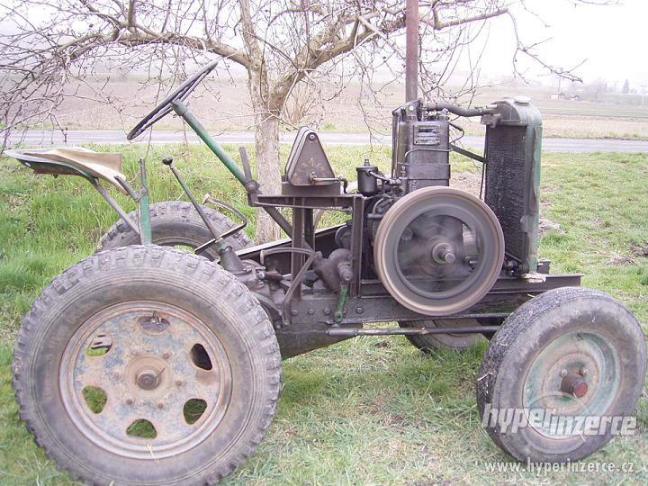 Traktor Svoboda - foto 1