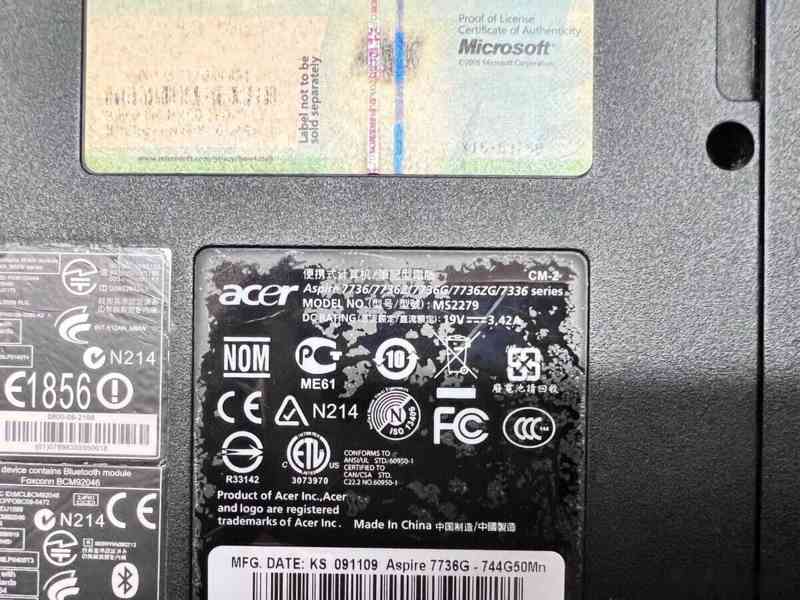 Predám pokazený notebook na náhradné diely zn.Acer 7736 - foto 4